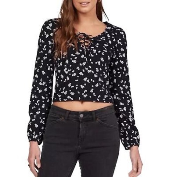 Roxy Tops - Roxy Floral Print Long‎ Sleeve Lace-Up Crop Top Blouse Medium